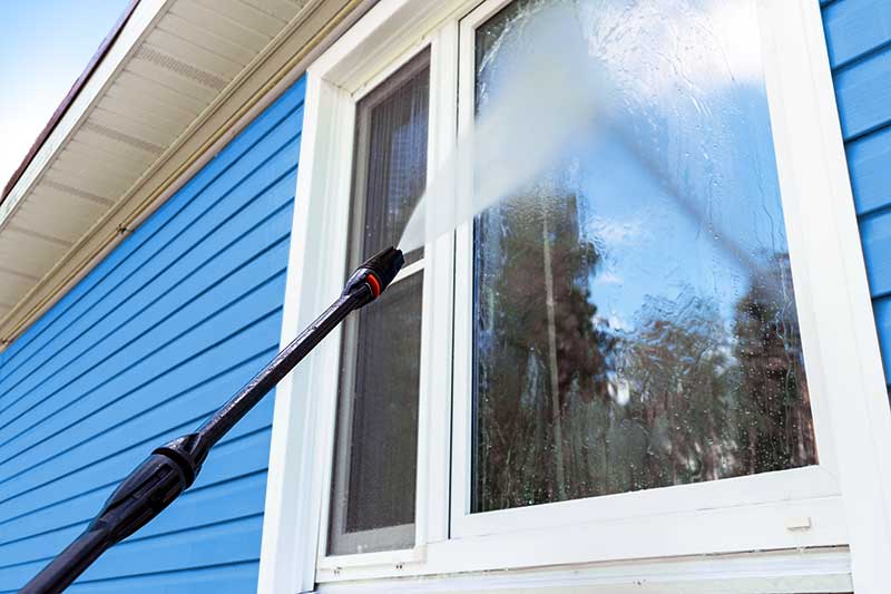 Pressure Washing Windows